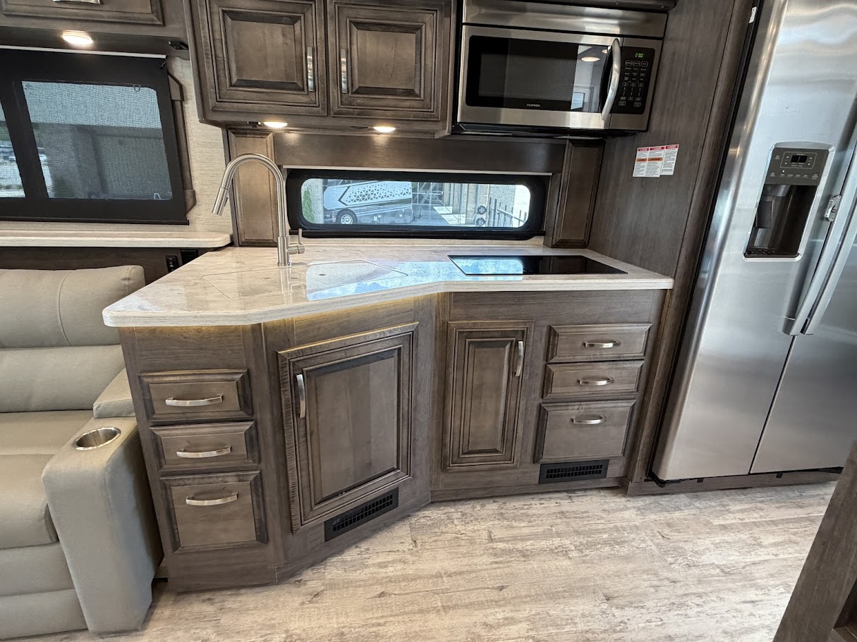 2022 JAYCO SENECA 37M - Image 18