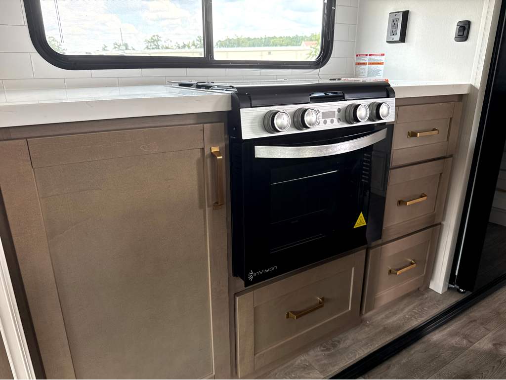 2027 JAYCO EAGLE 355MBQS - Image 17