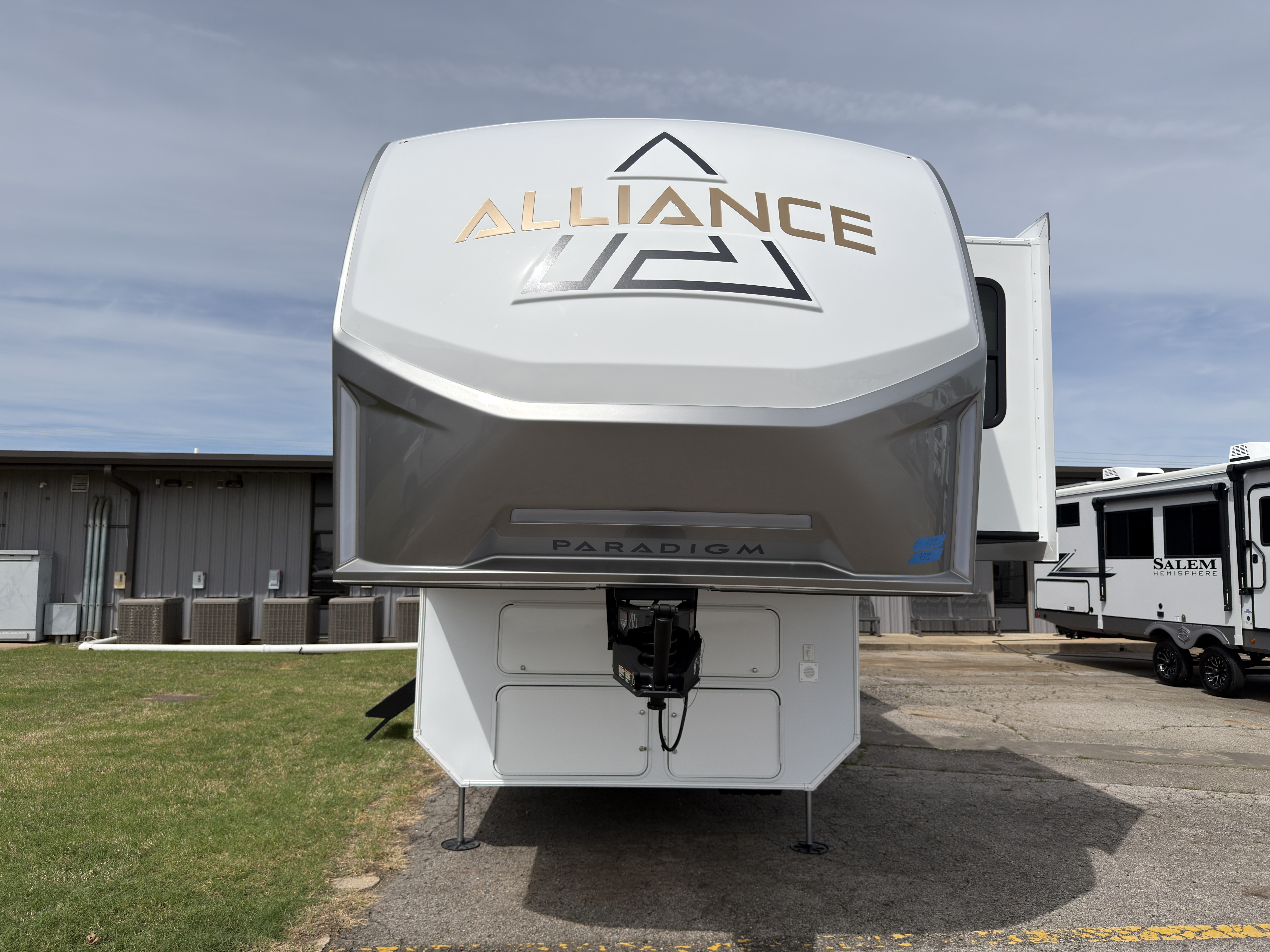 2026 Alliance RV Paradigm 388SP - Image 2