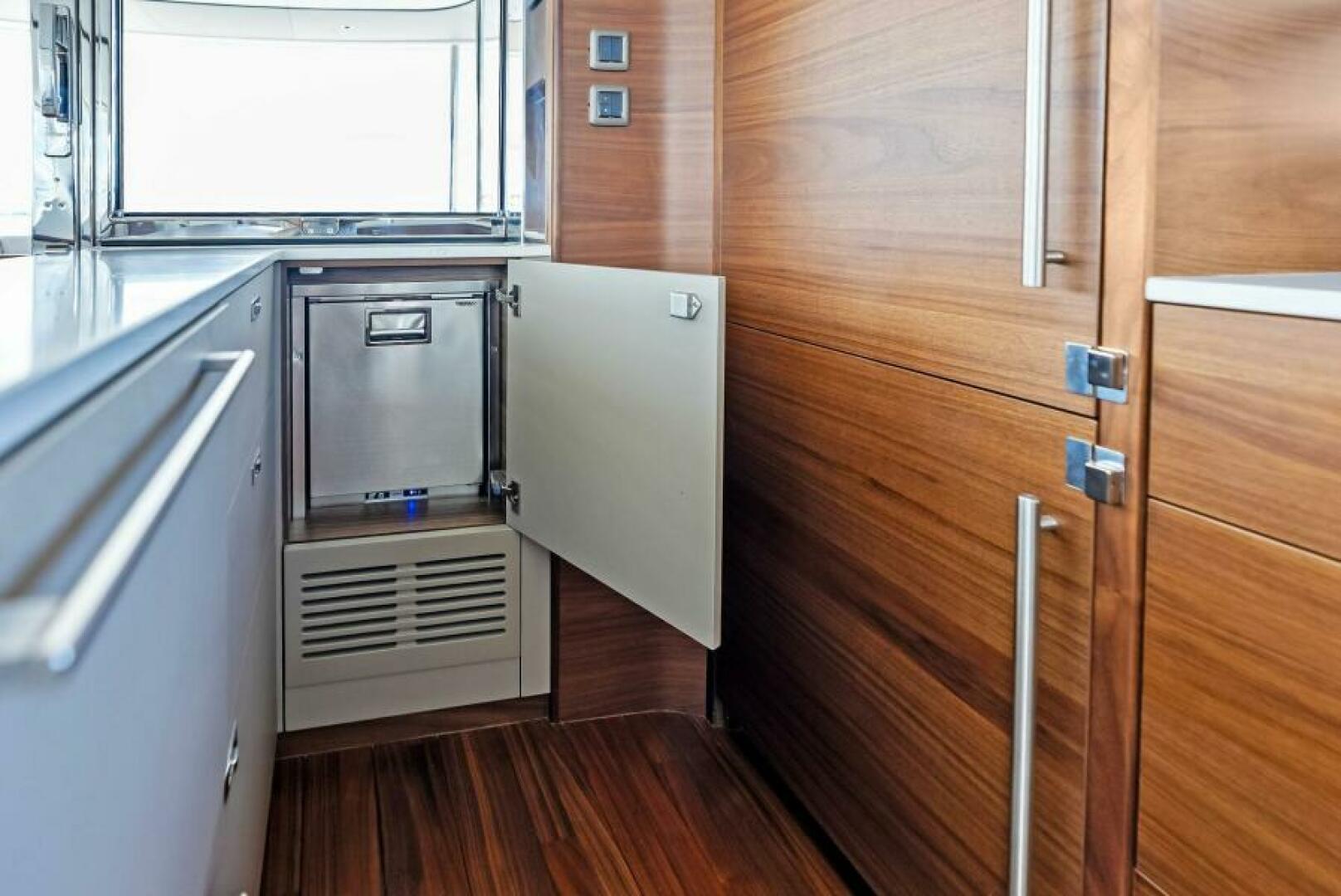 2024 Princess Y72 Motor Yacht - Image 57