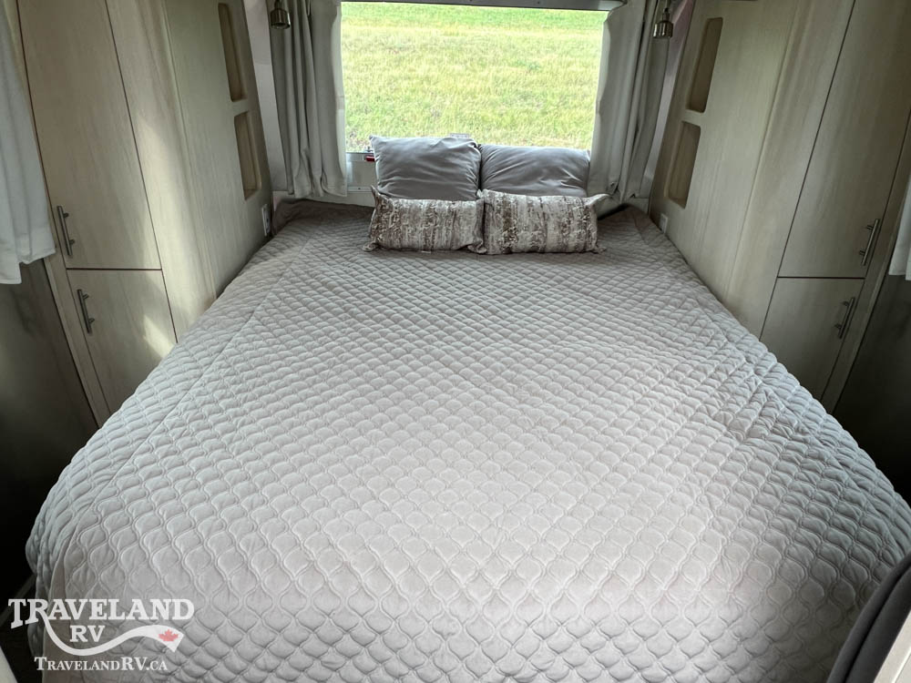 2021 AIRSTREAM FLYING CLOUD 30RB - Image 21