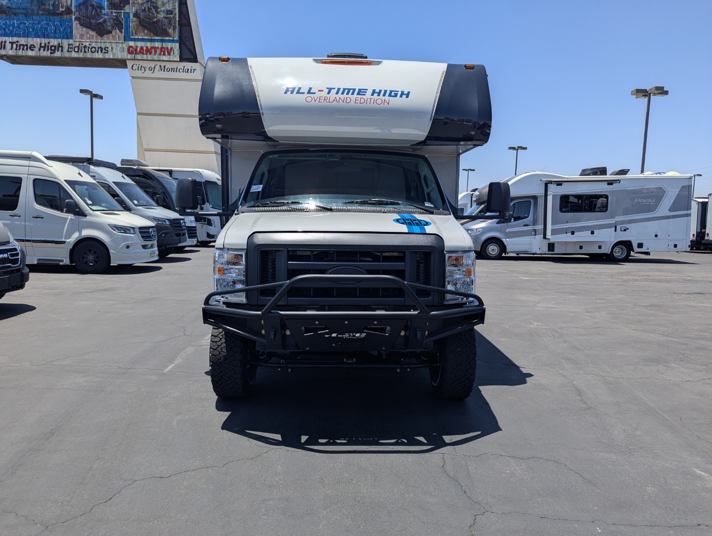 2026 Coachmen Cross Trail 22XG 4X4 - ATH Edition - Image 2