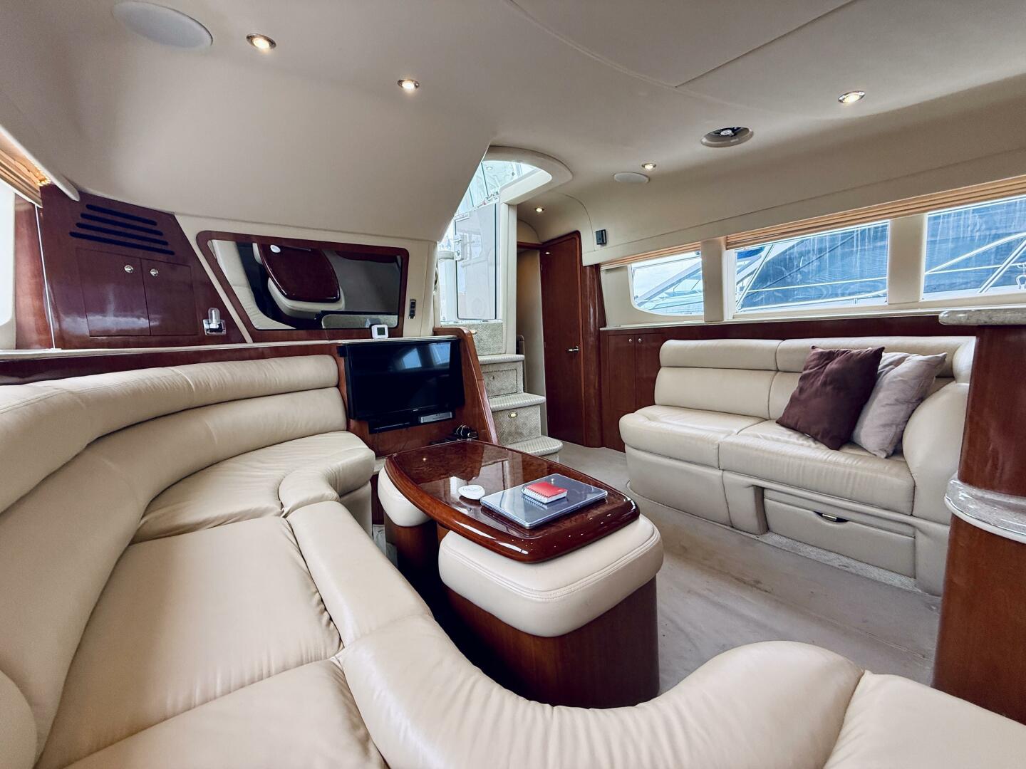 2003 Sea Ray 480 Motor Yacht - Image 51
