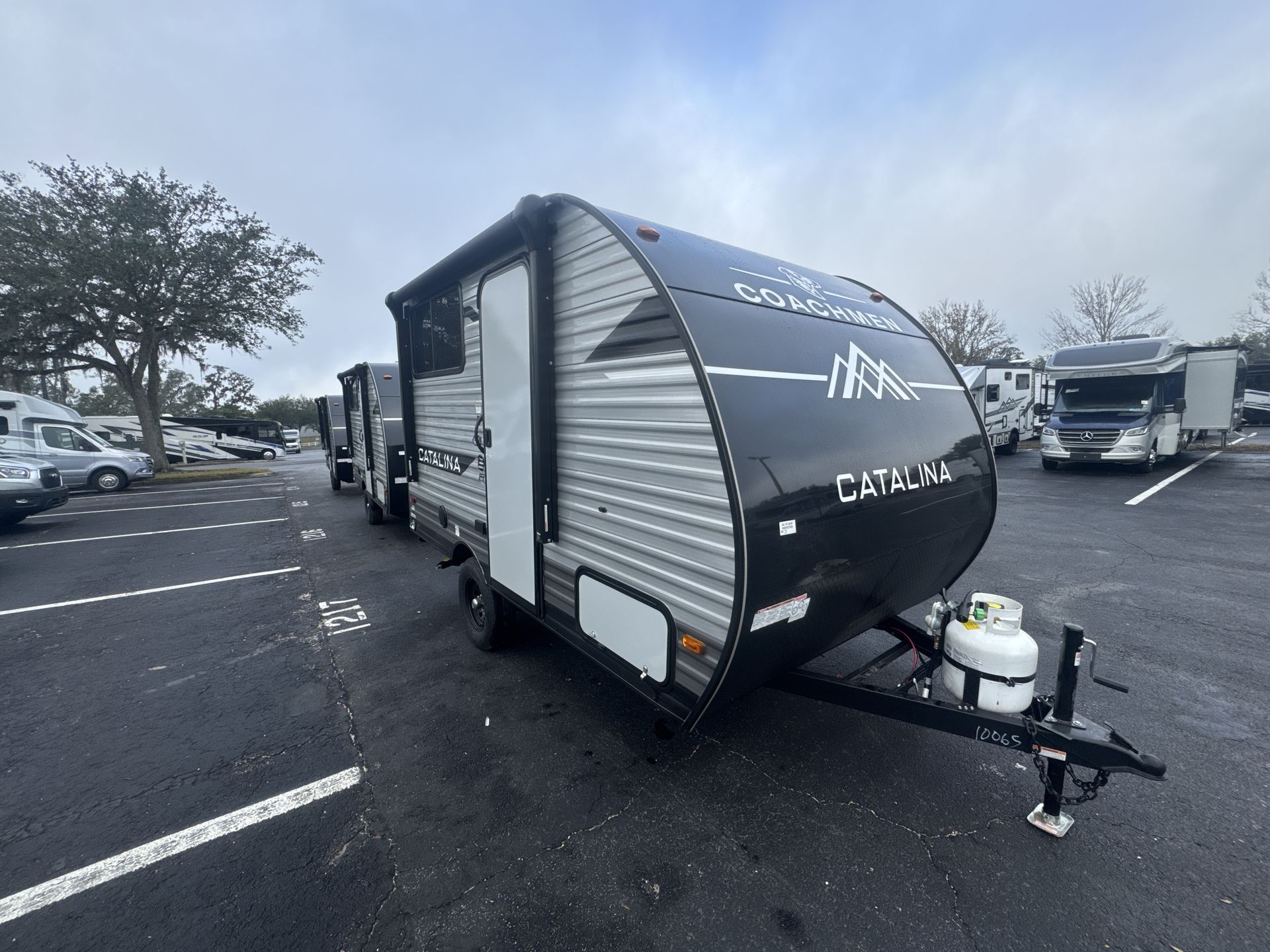 2025 Coachmen Catalina Summit Series 7