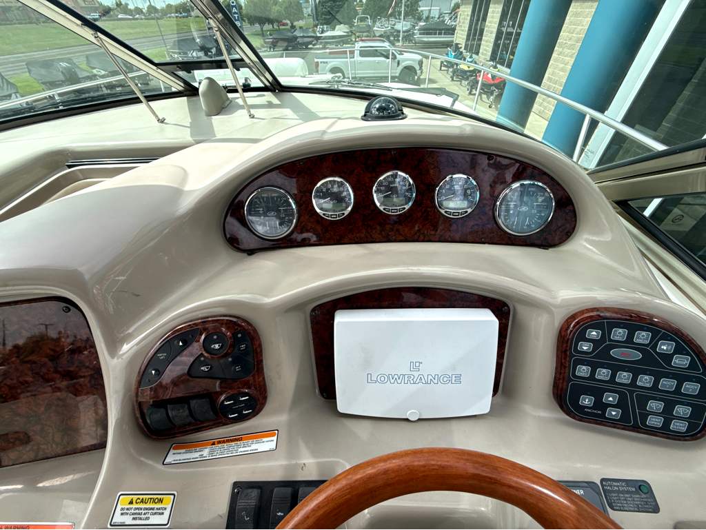 2006 Sea Ray 320 Sundancer - Image 24