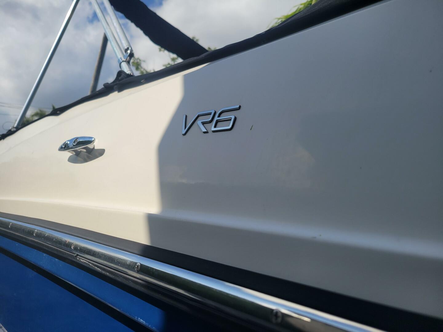 2023 Bayliner VR6 OB Base - Image 4