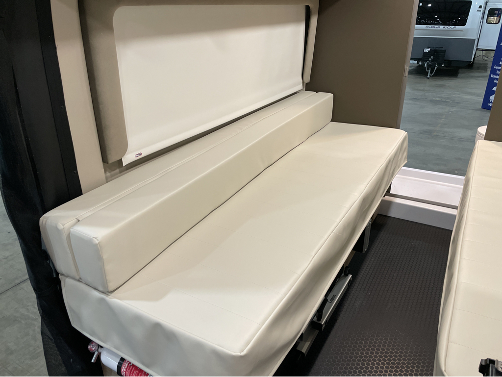 2027 Jayco Swift 20T - Image 10