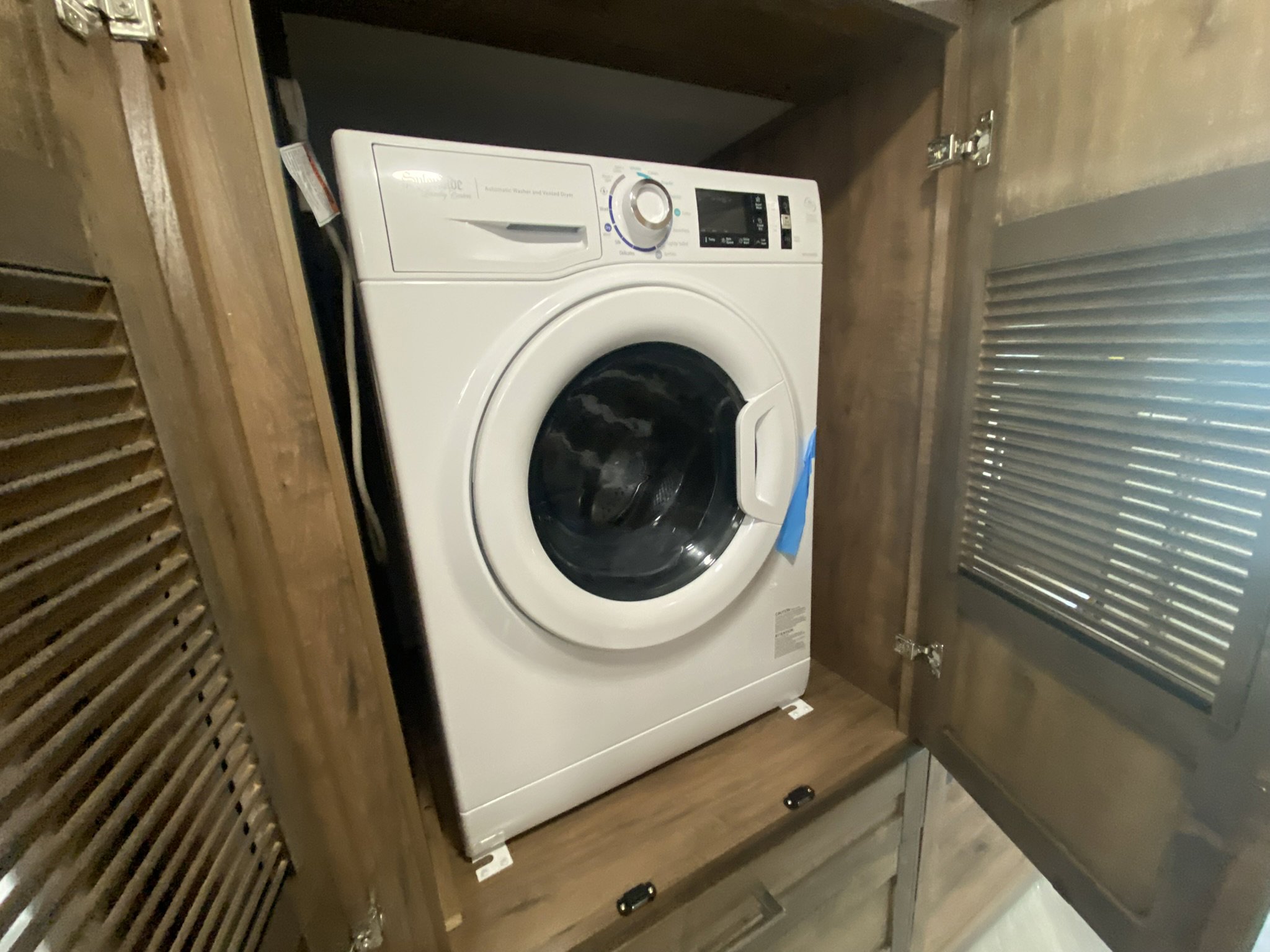 2026 JAYCO SENECA 37M - Image 34