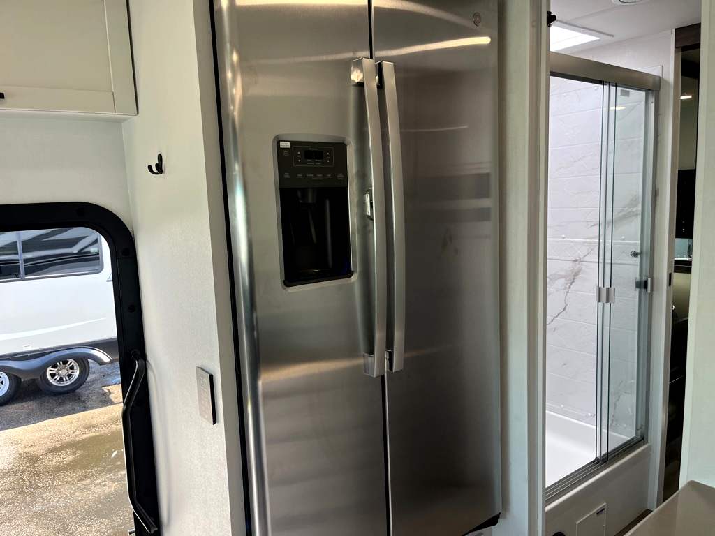 2026 JAYCO PRECEPT 31UL - Image 14