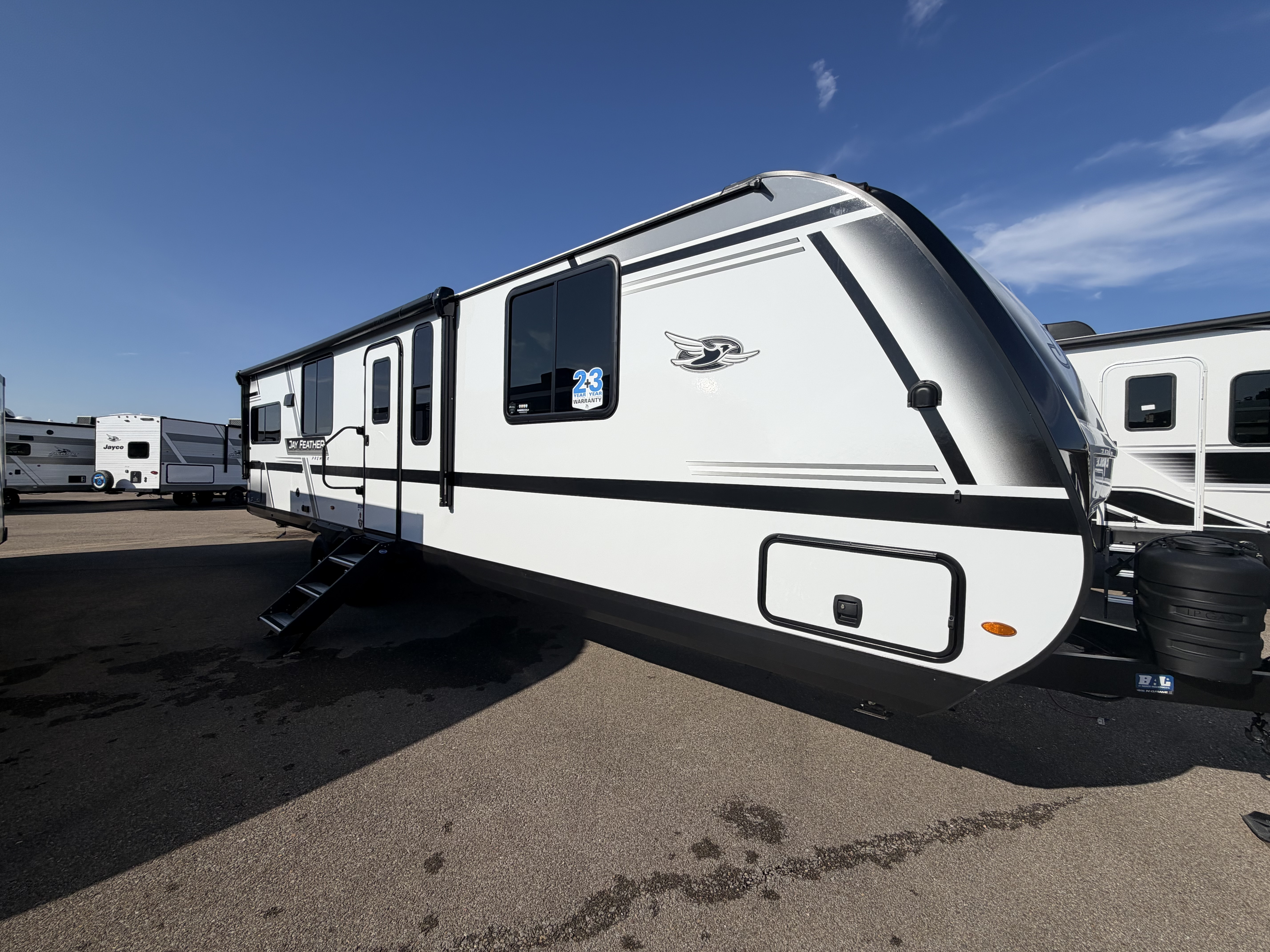 2027 JAYCO JAY FEATHER 30RKB - Image 14
