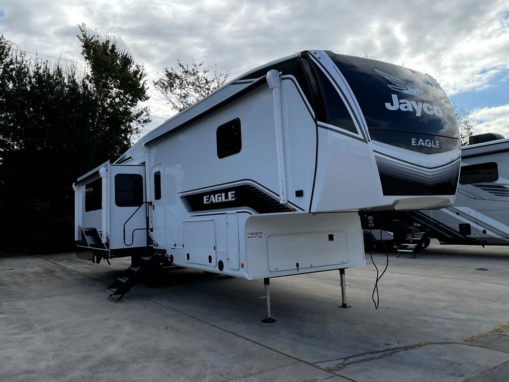 2026 JAYCO Eagle 365 UKTS - Image 2