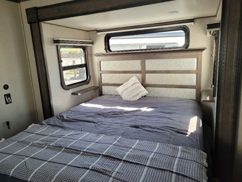 2021 Grand Design Solitude 382WB - Image 9