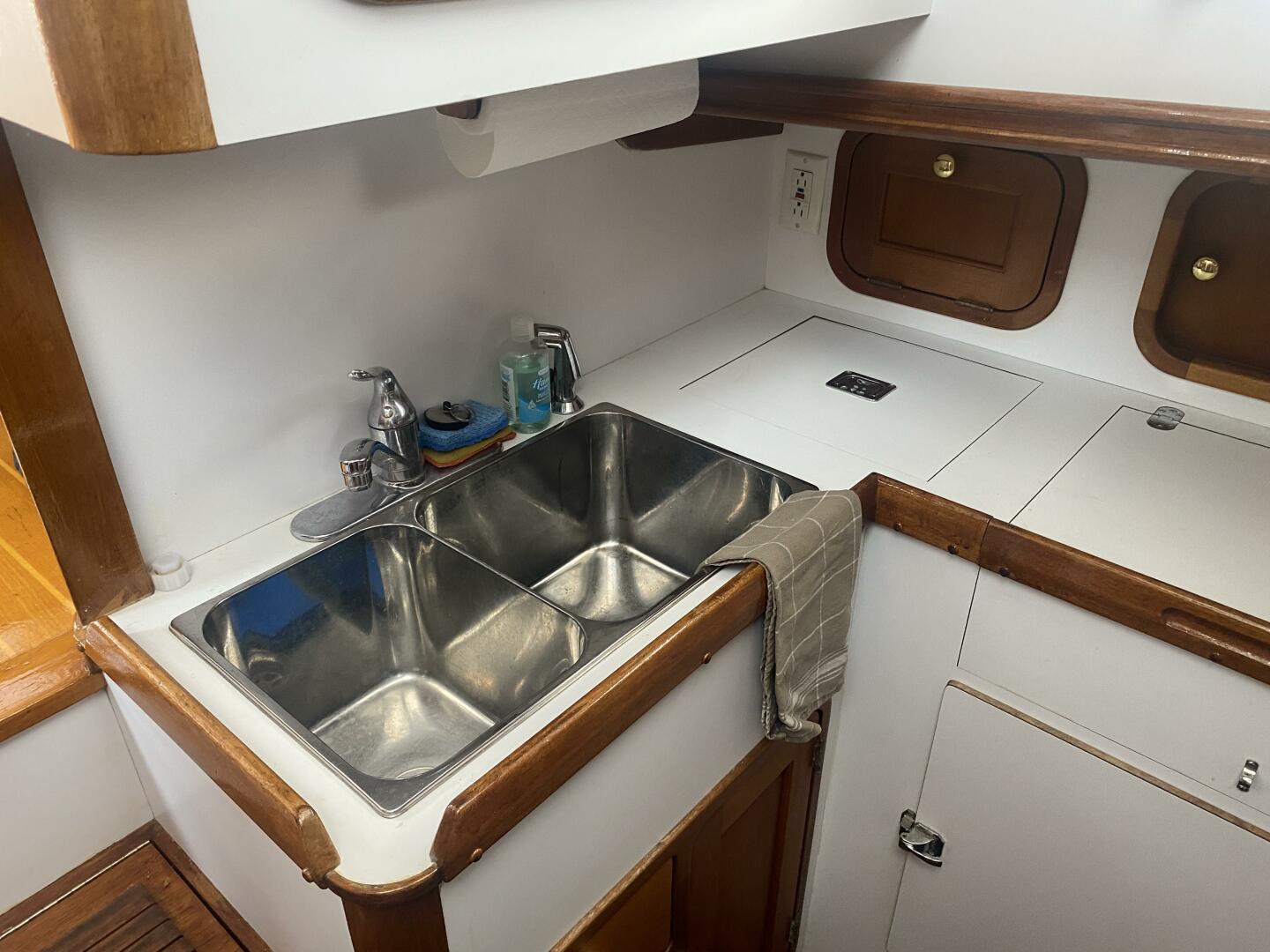 1998 Legacy - Image 39