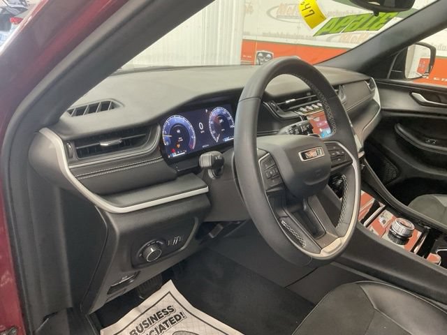 2023 Jeep Grand Cherokee L Utility 4D Altitude 4WD - Image 20