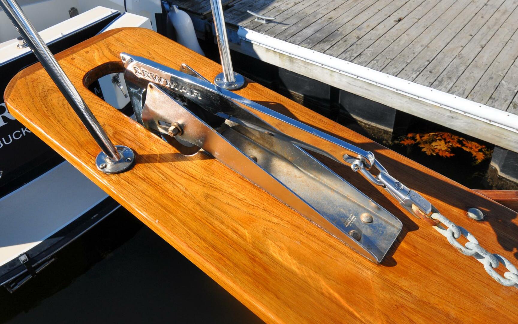 2001 Wilbur 34 - Image 32