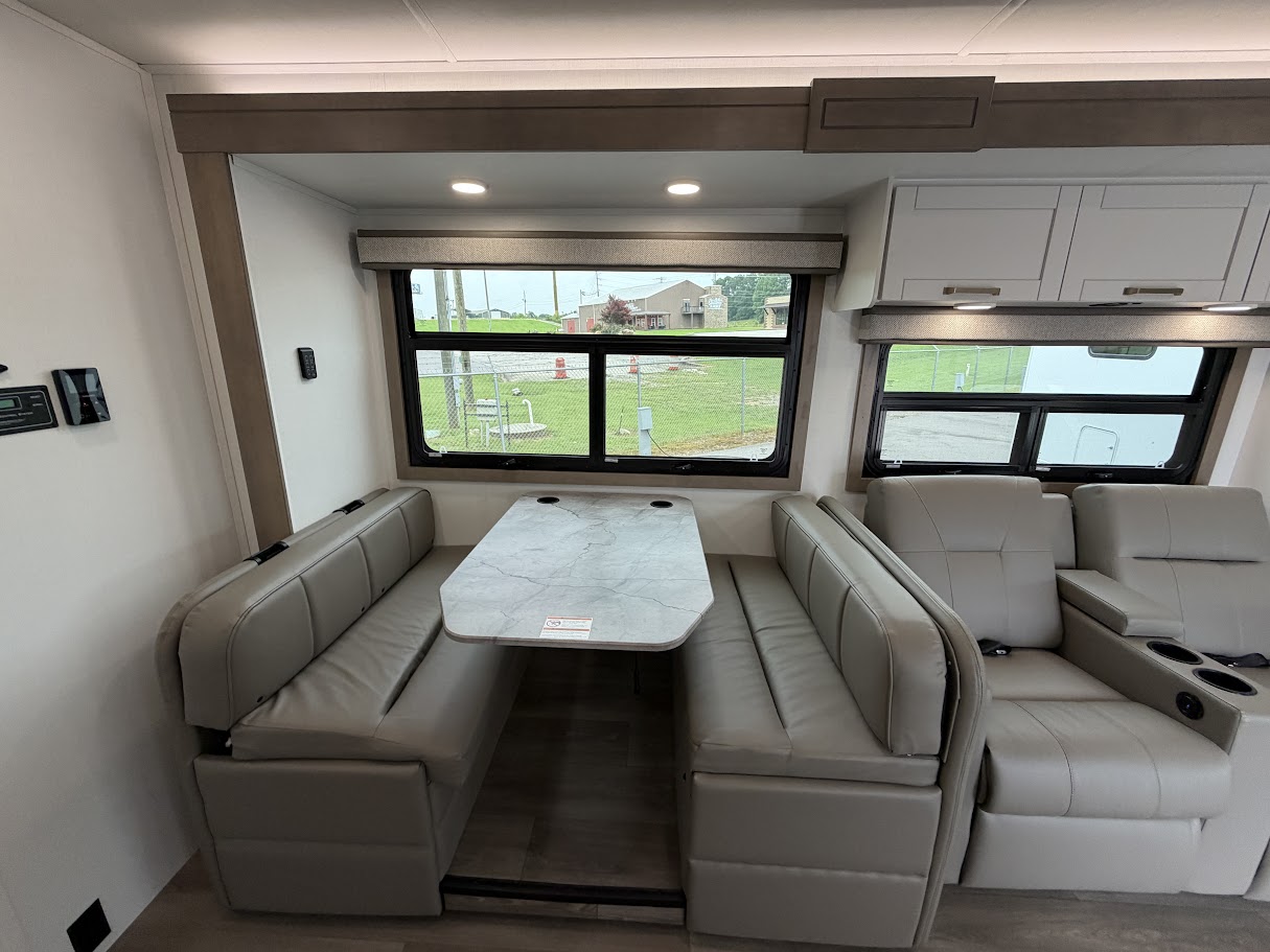 2027 JAYCO GREYHAWK 29MV - Image 23