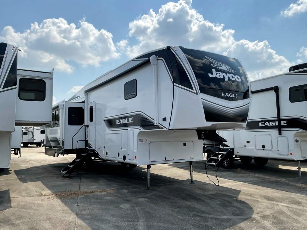2026 JAYCO Eagle 321 RSTS - Image 8
