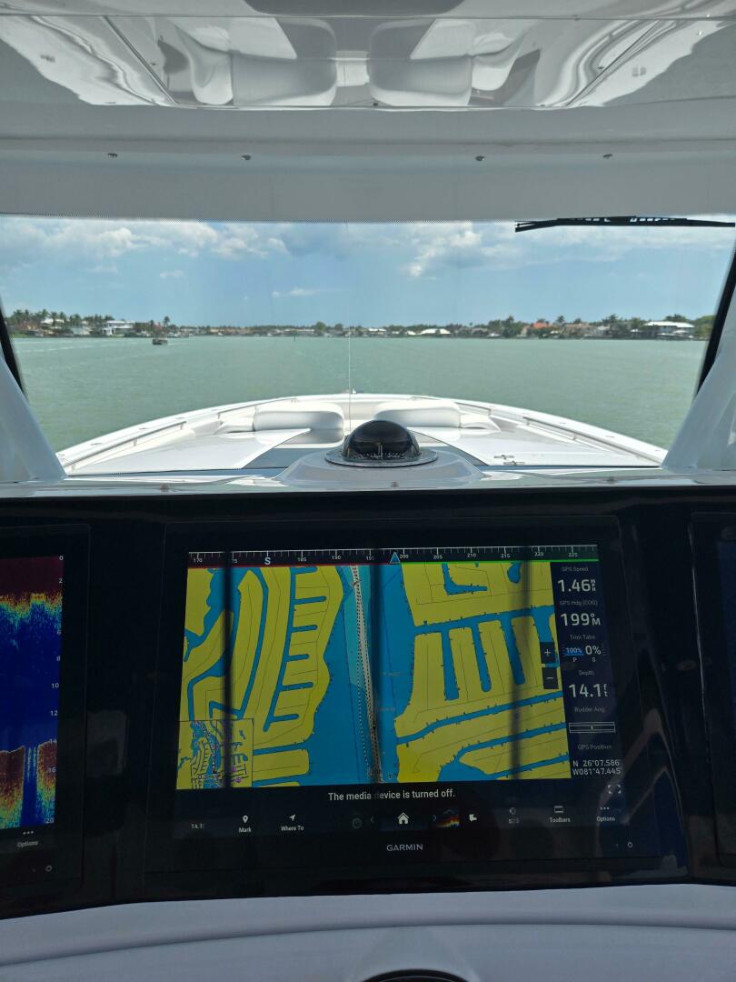 2024 HCB 65 Estrella - Image 23