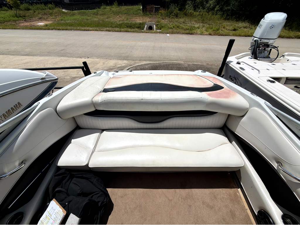 2011 CROWNLINE 21SS - Image 7