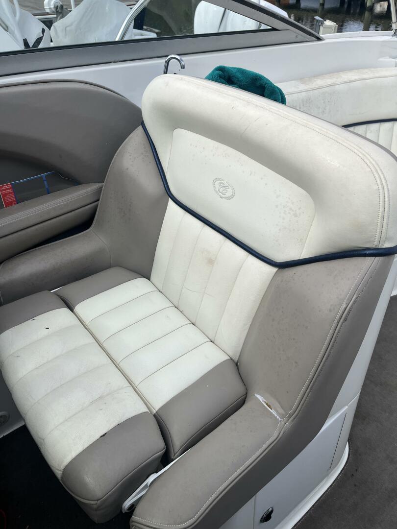 2002 Cobalt 282 - Image 5