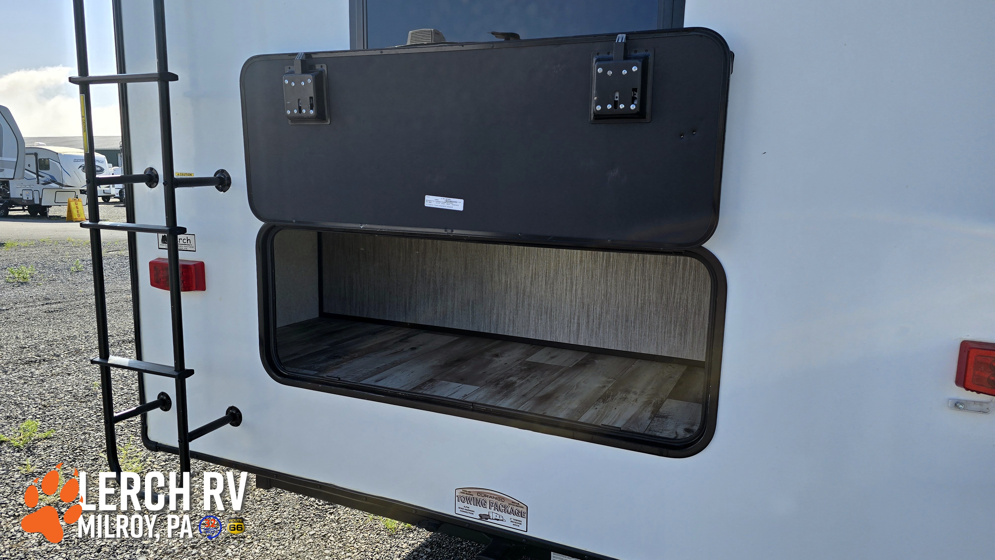 2022 KZ RV Durango Half-Ton D274BHD - Image 7
