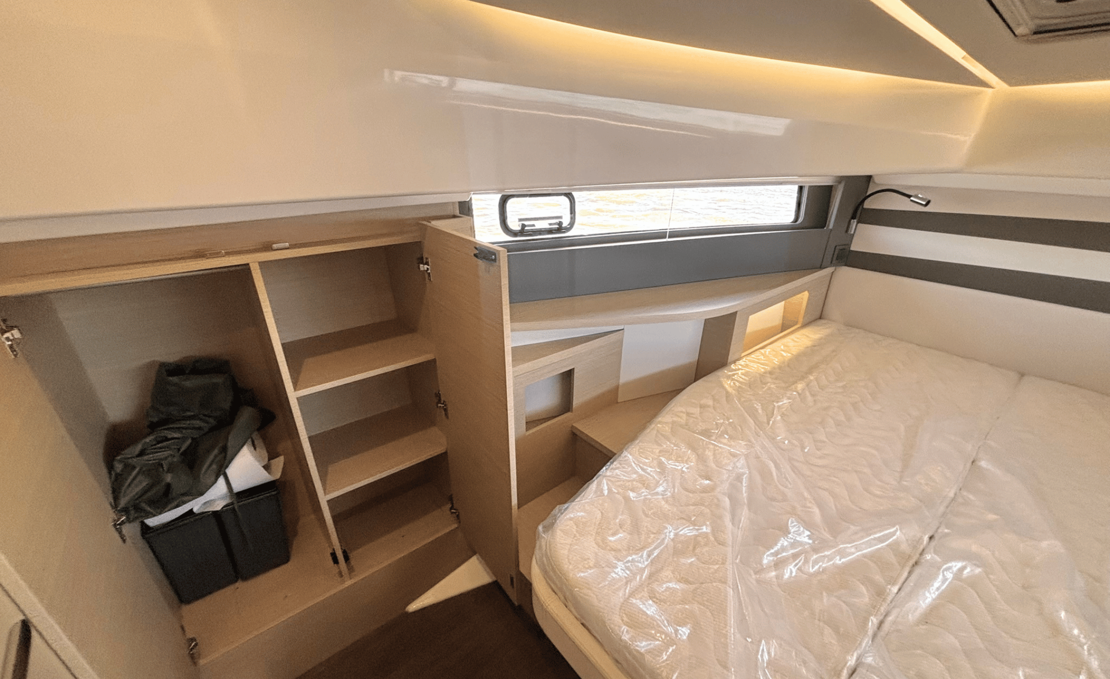 2025 JEANNEAU DB 37 - Image 48