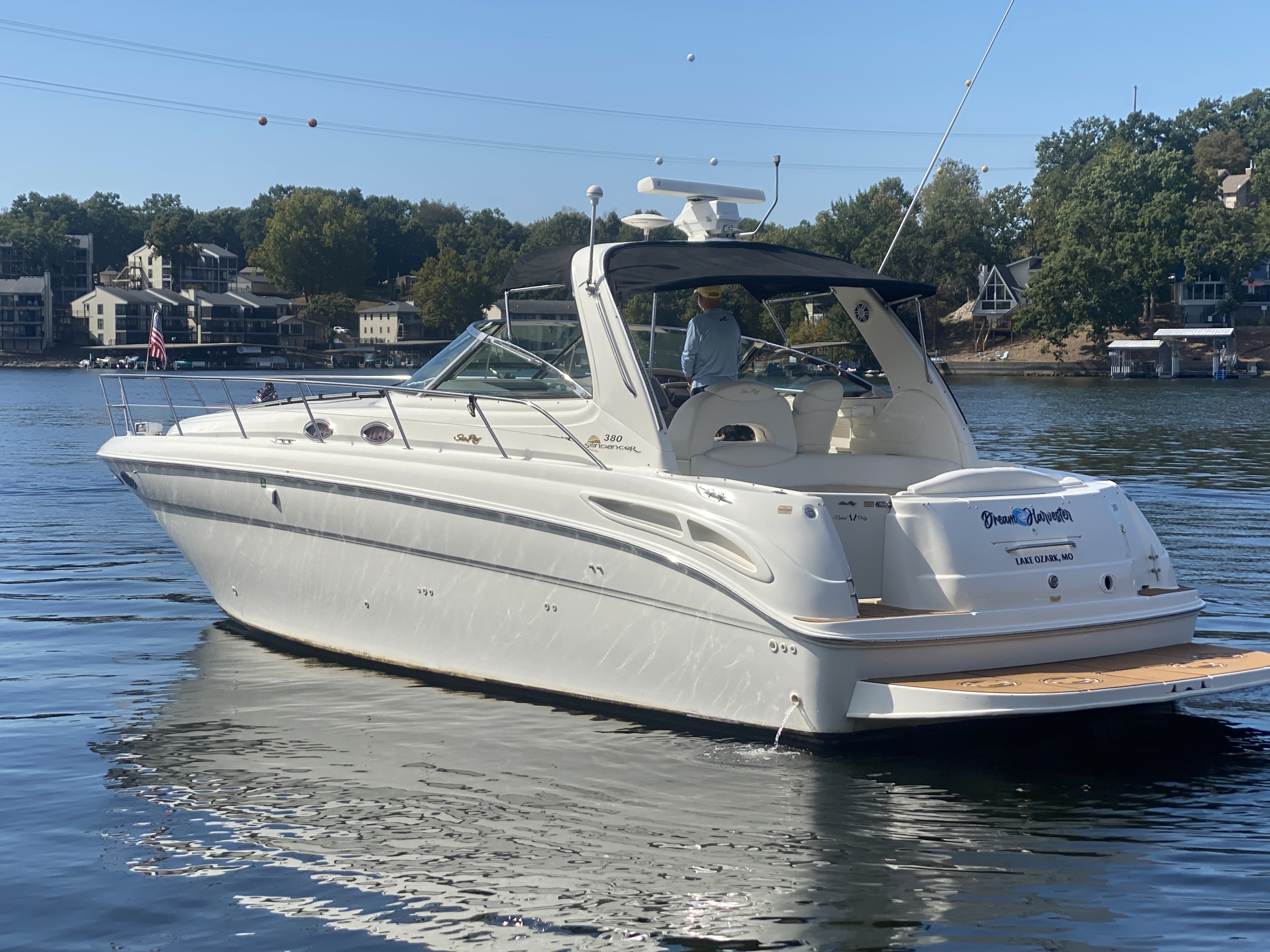 1999 Sea Ray 380 Sundancer - Image 5
