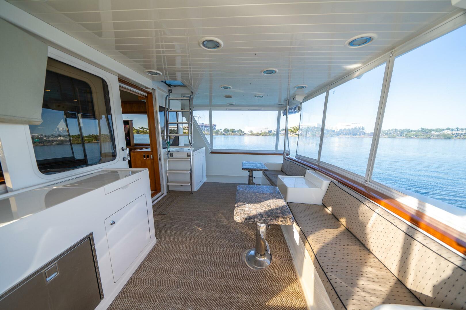 2006 Offshore Yachts 72 Pilothouse - Image 13