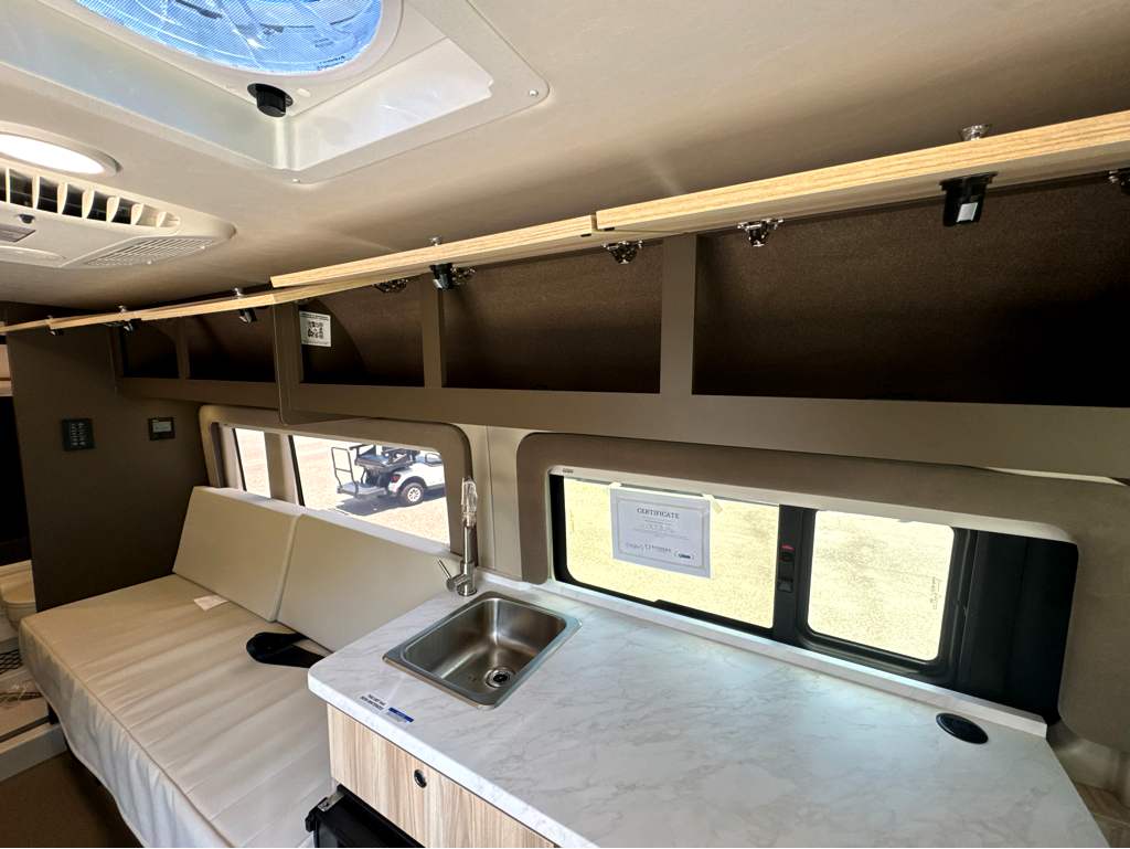 2027 ENTEGRA COACH ETHOS 20T - Image 23