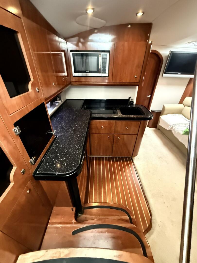 2008 Four Winns 378 Vista - Image 19