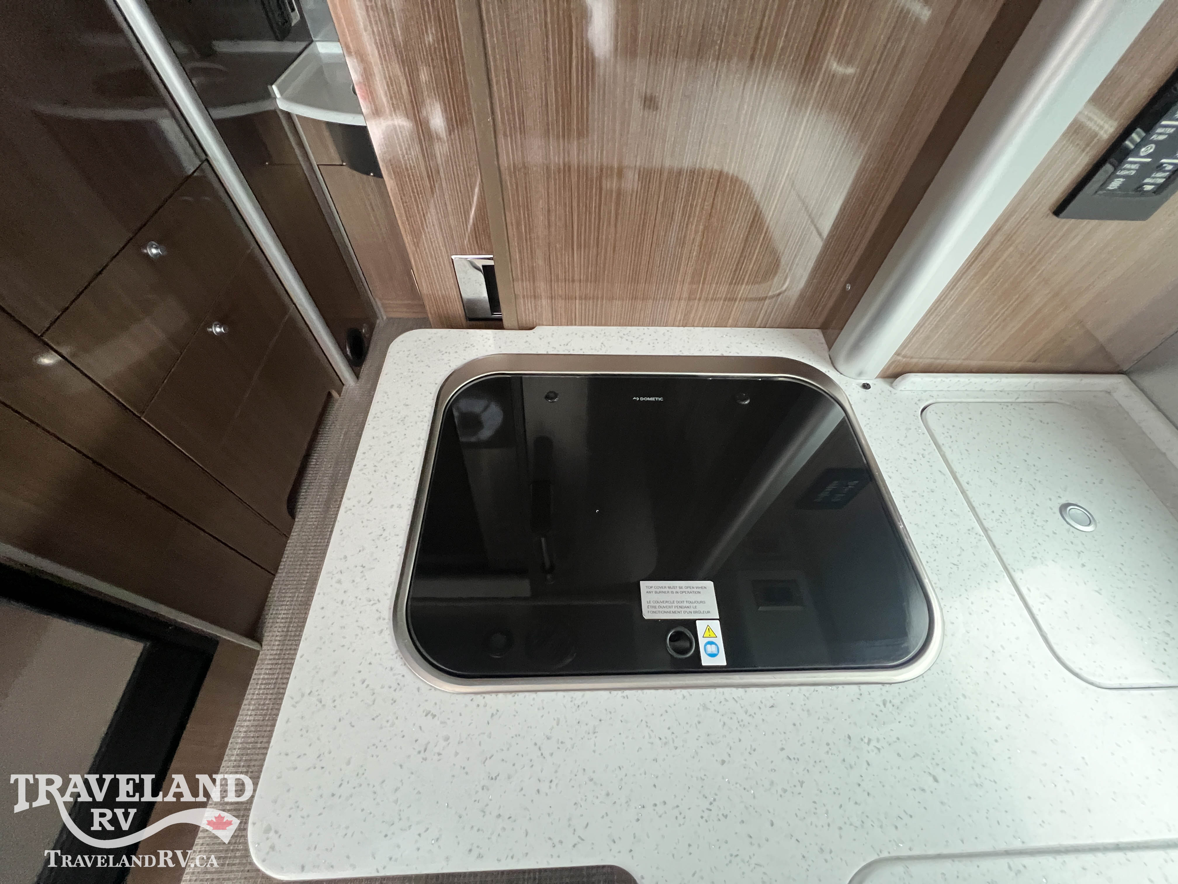 2019 Airstream Atlas Murphy Suite - Image 20