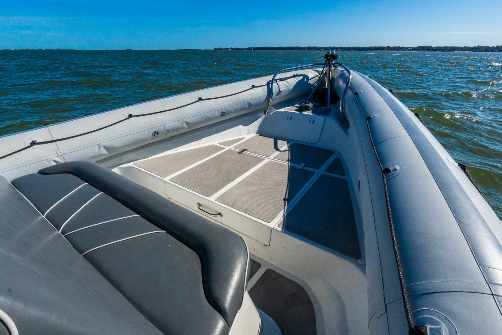 2002 Protector 410 Targa - Image 22