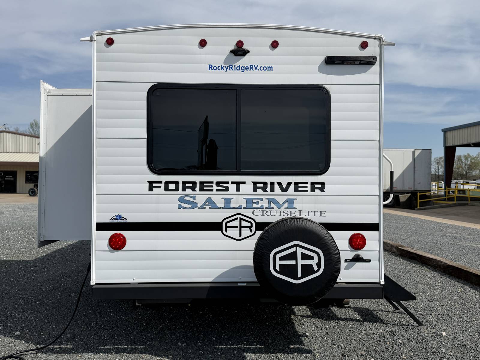 2025 Forest River Salem Cruise Lite 24RLXL - Image 6