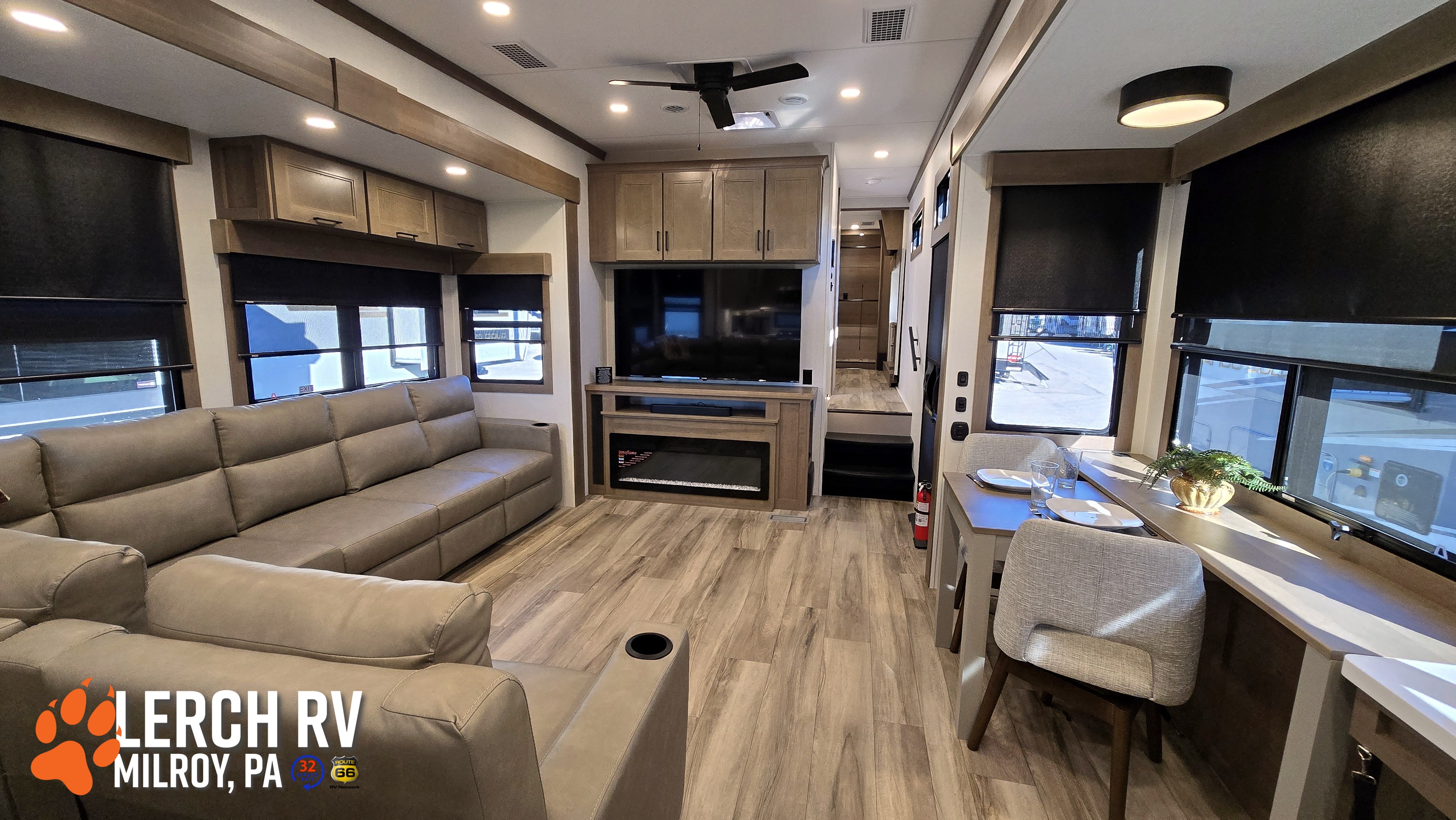 2027 KZ RV Durango Gold G390MLQ - Image 66