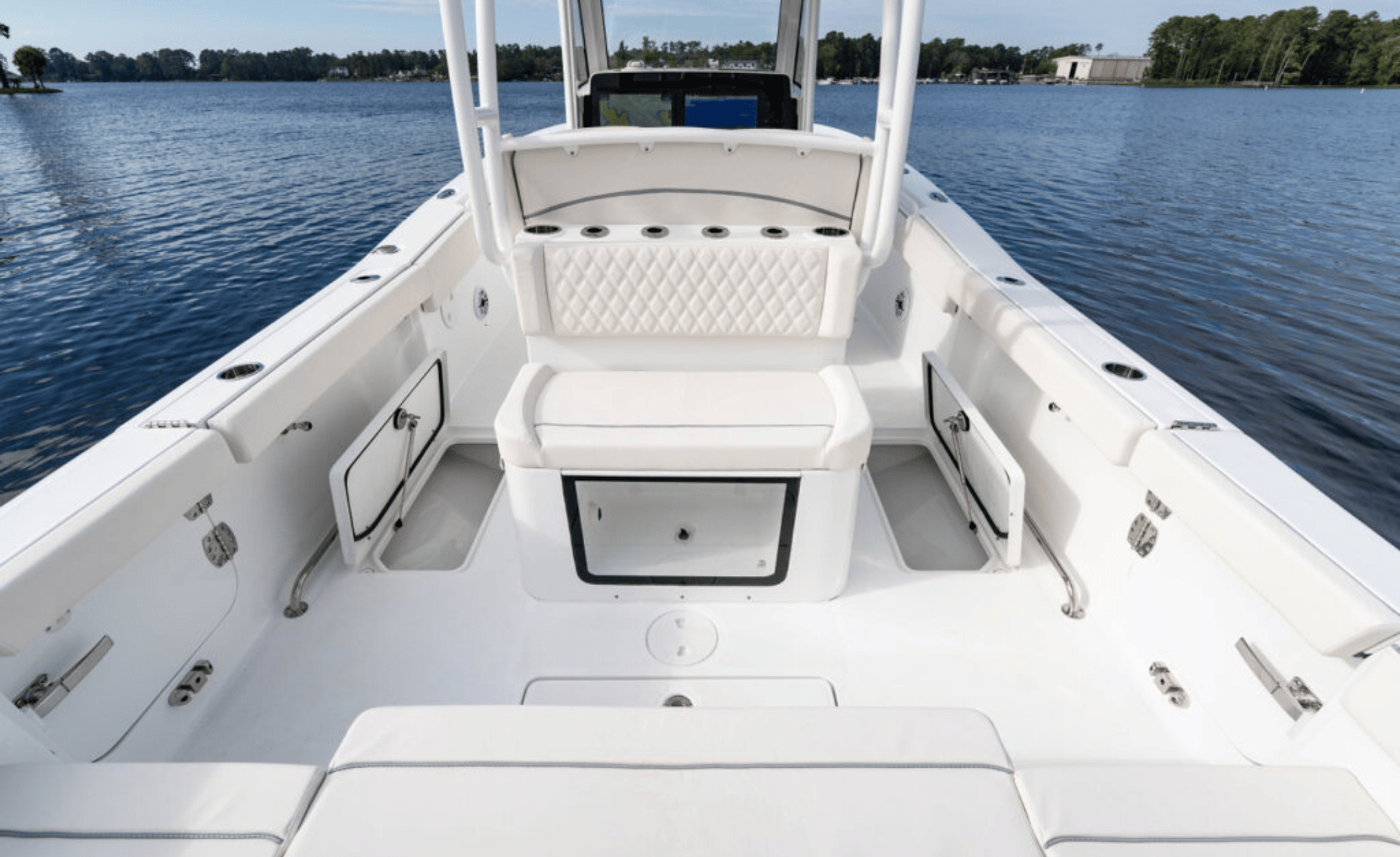 2027 Sea Hunt Ultra 285CB - Image 5