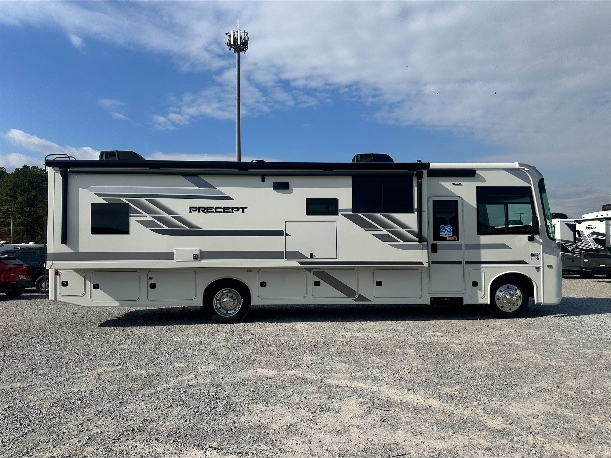 2026 JAYCO PRECEPT 34G - Image 8