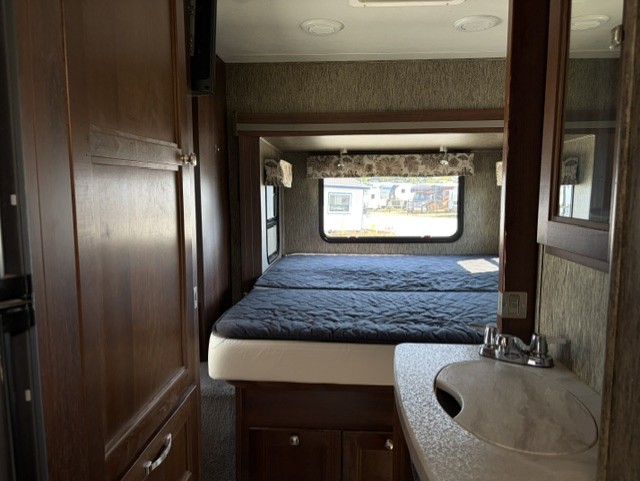 2018 Forest River Forester 2401R MBS - Image 13