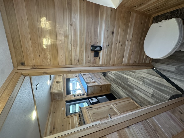 2027 ICE CASTLE RV EXTREME III 8X21 - Image 30