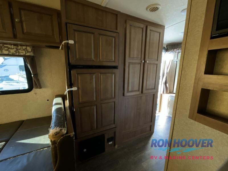2018 FOREST RIVER ROCKWOOD ROO 21DK - Image 9