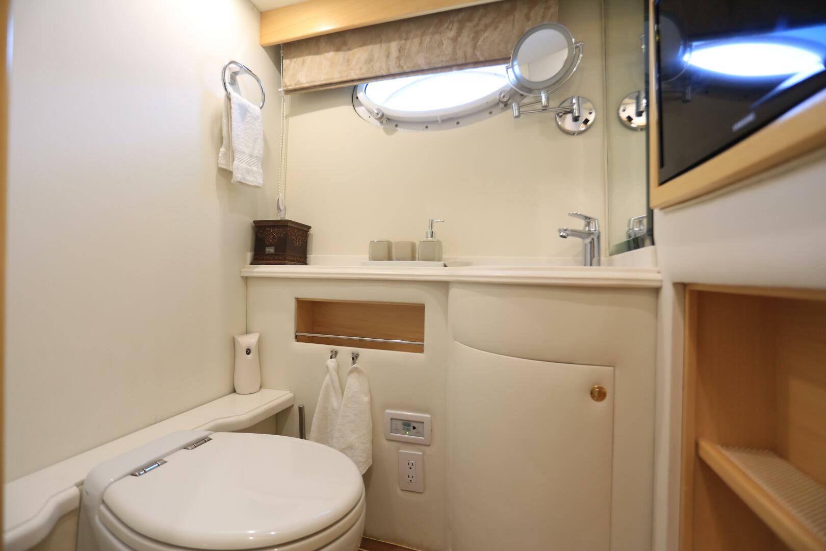 2004 Westport Custom - Image 13