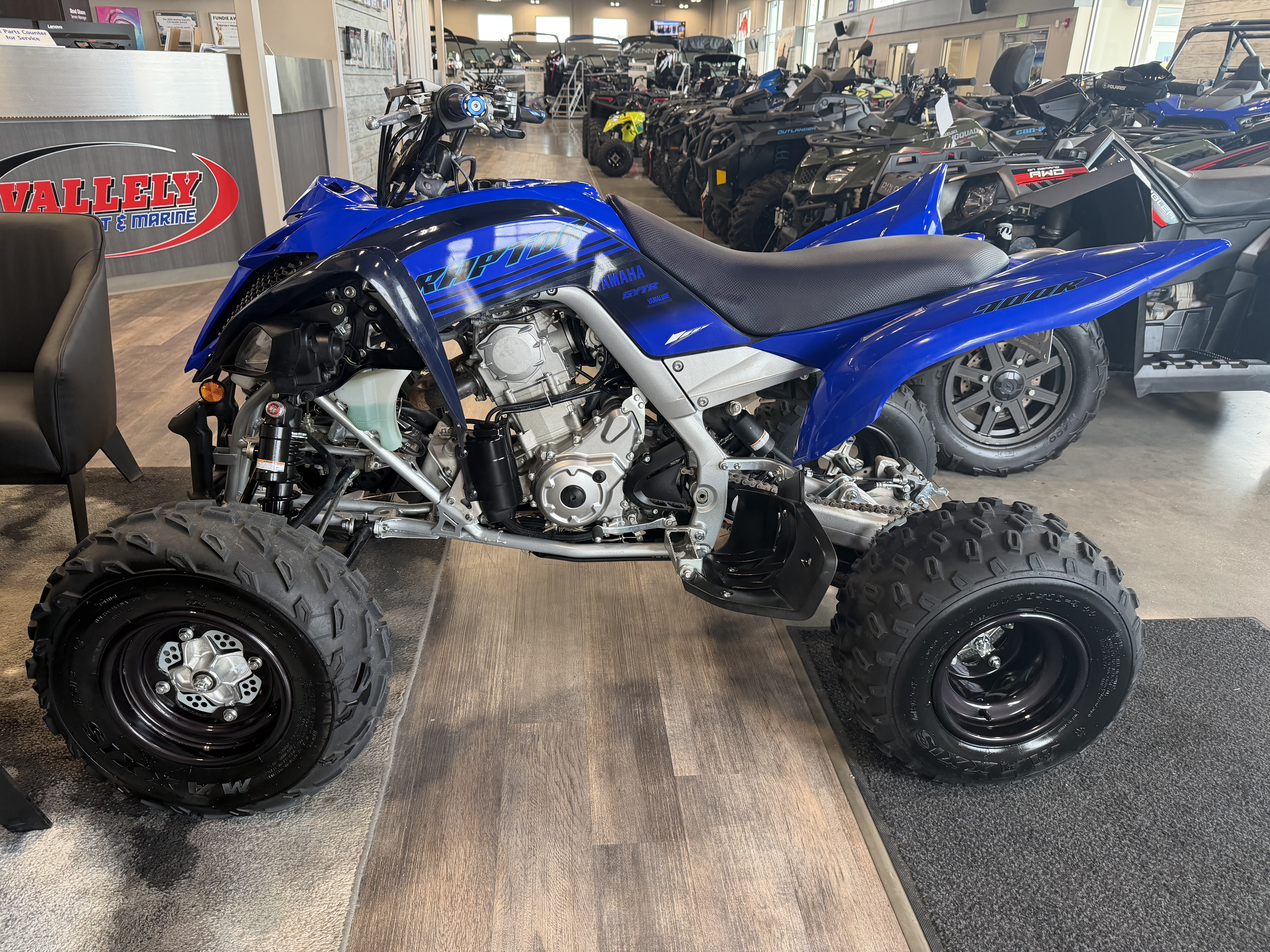 RAPTOR 700R  - Image 1