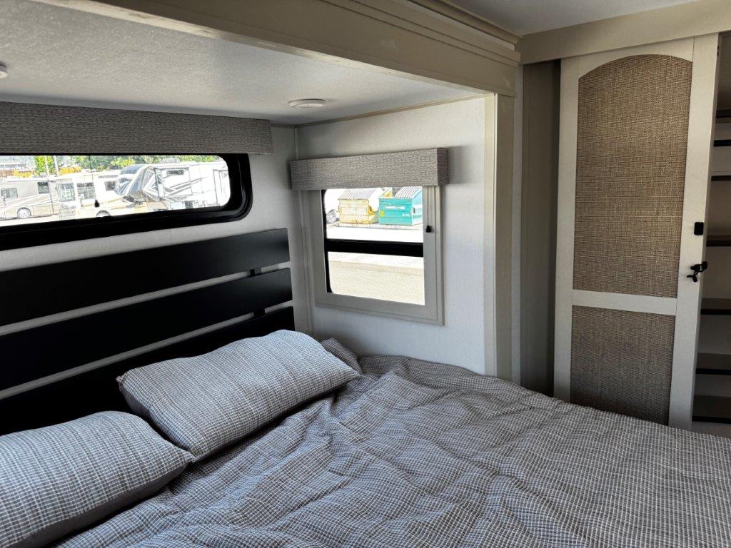2027 Grand Design Solitude 390RK - Image 36