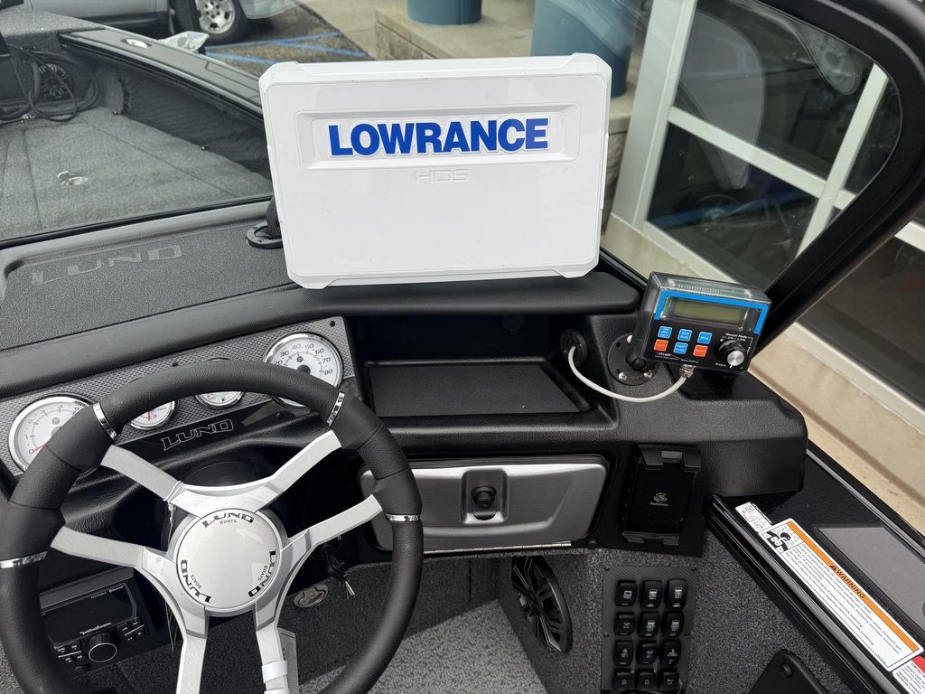 2026 Lund 2075 Pro-V Sport - Image 20