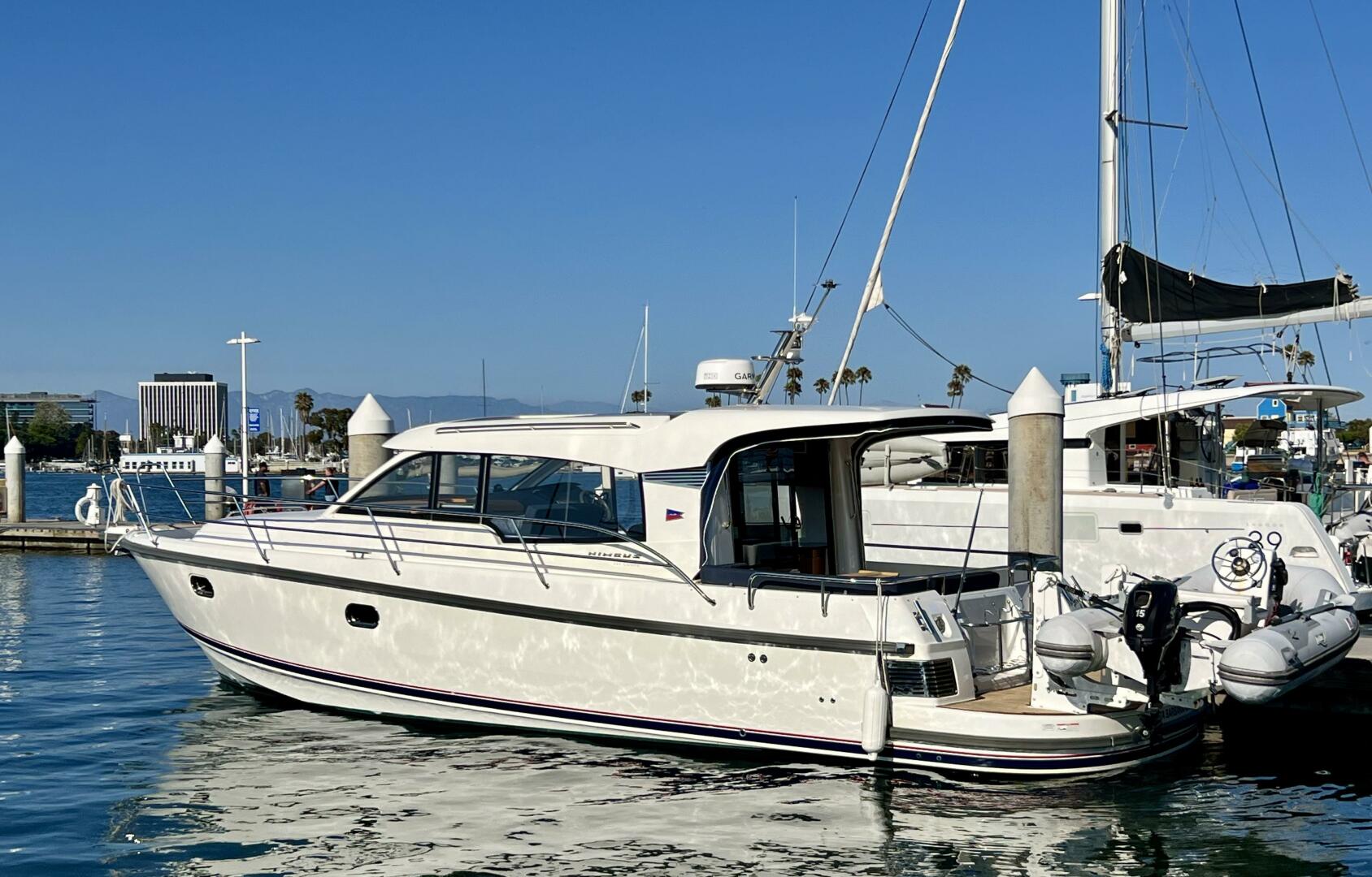 2018 Nimbus 365 Coupe - Image 21