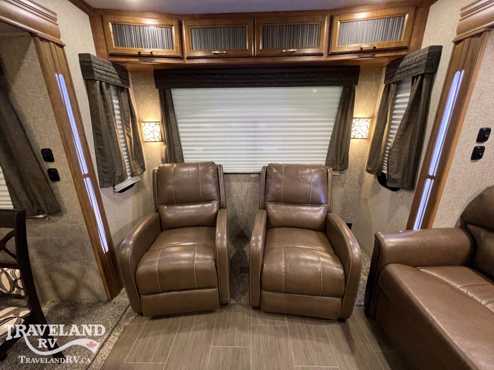2017 Heartland Sundance XLT SD XLT 289TS - Image 18