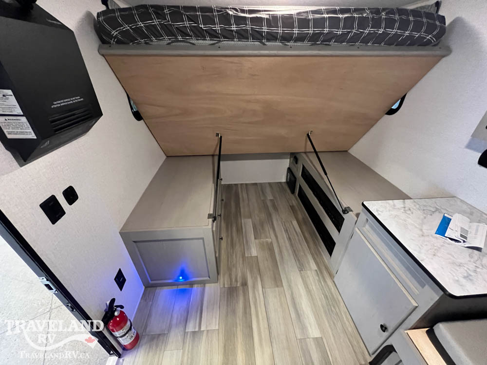 2024 COACHMEN Clipper 1200ROCK - Image 8
