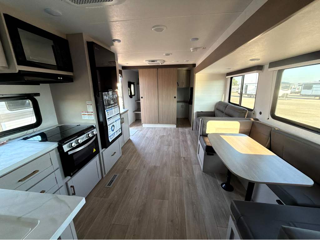 2027 Jayco Jay Flight SLX 261BHS - Image 16