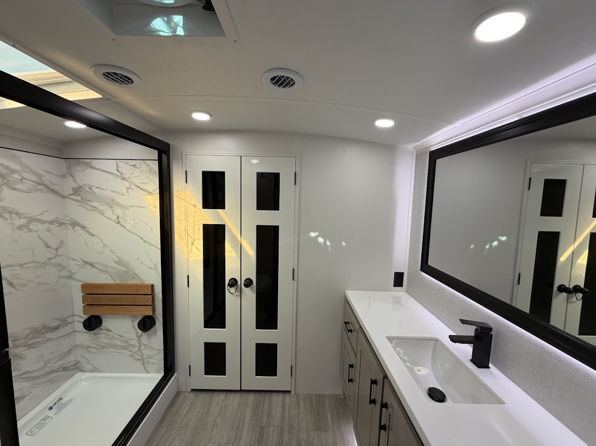 2026 JAYCO PINNACLE 38FBRK - Image 70