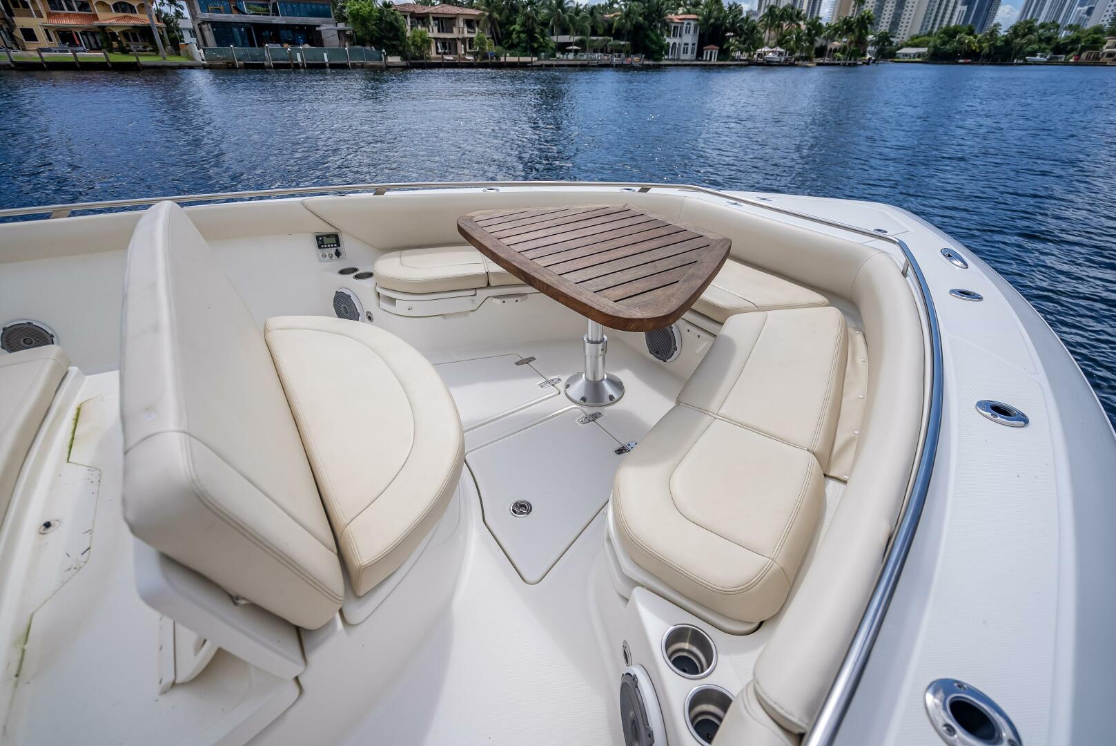 2016 Boston Whaler - Image 83
