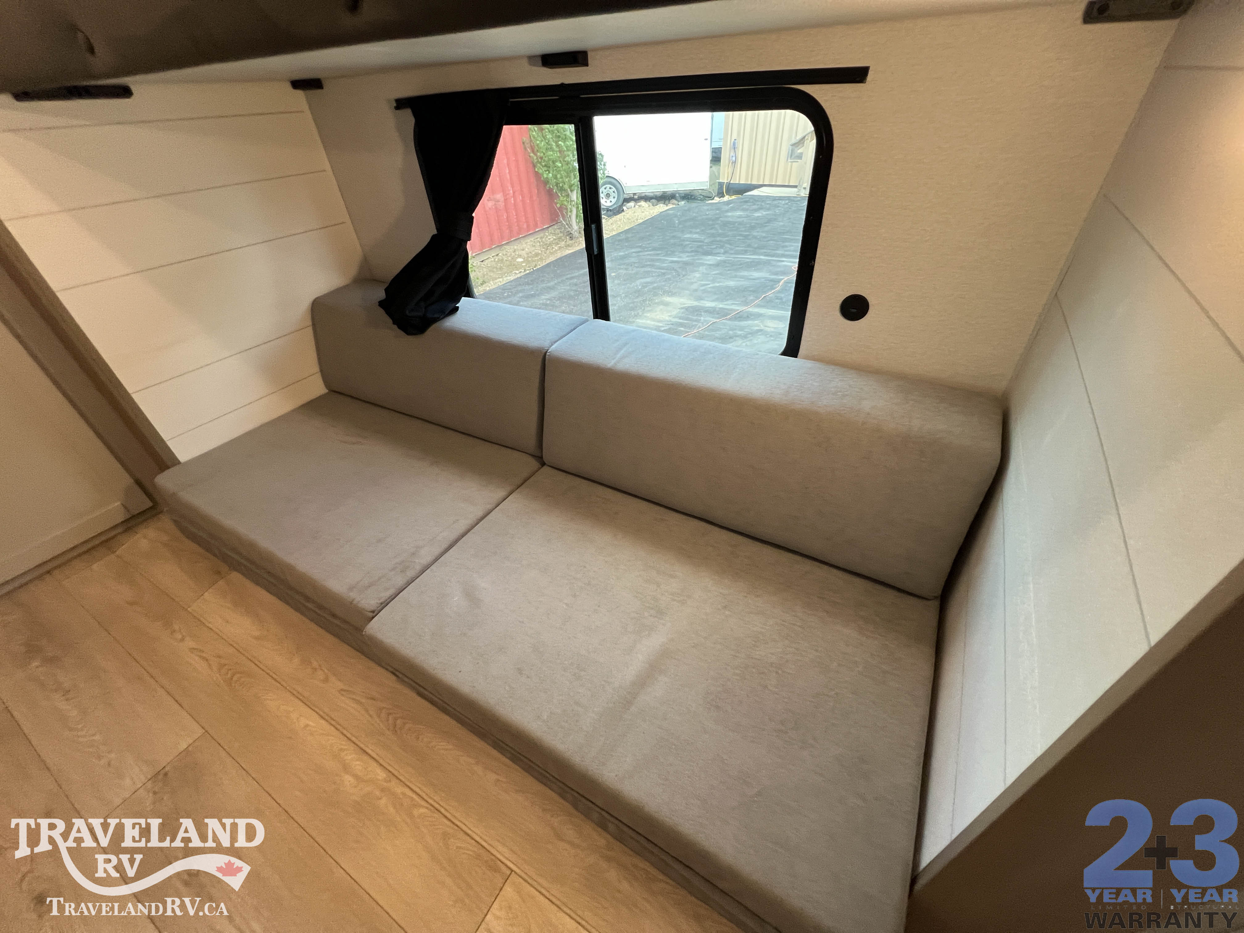 2027 JAYCO JAY FLIGHT 333BTS - Image 35